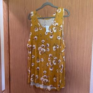 Floral Tank Top (NWT)